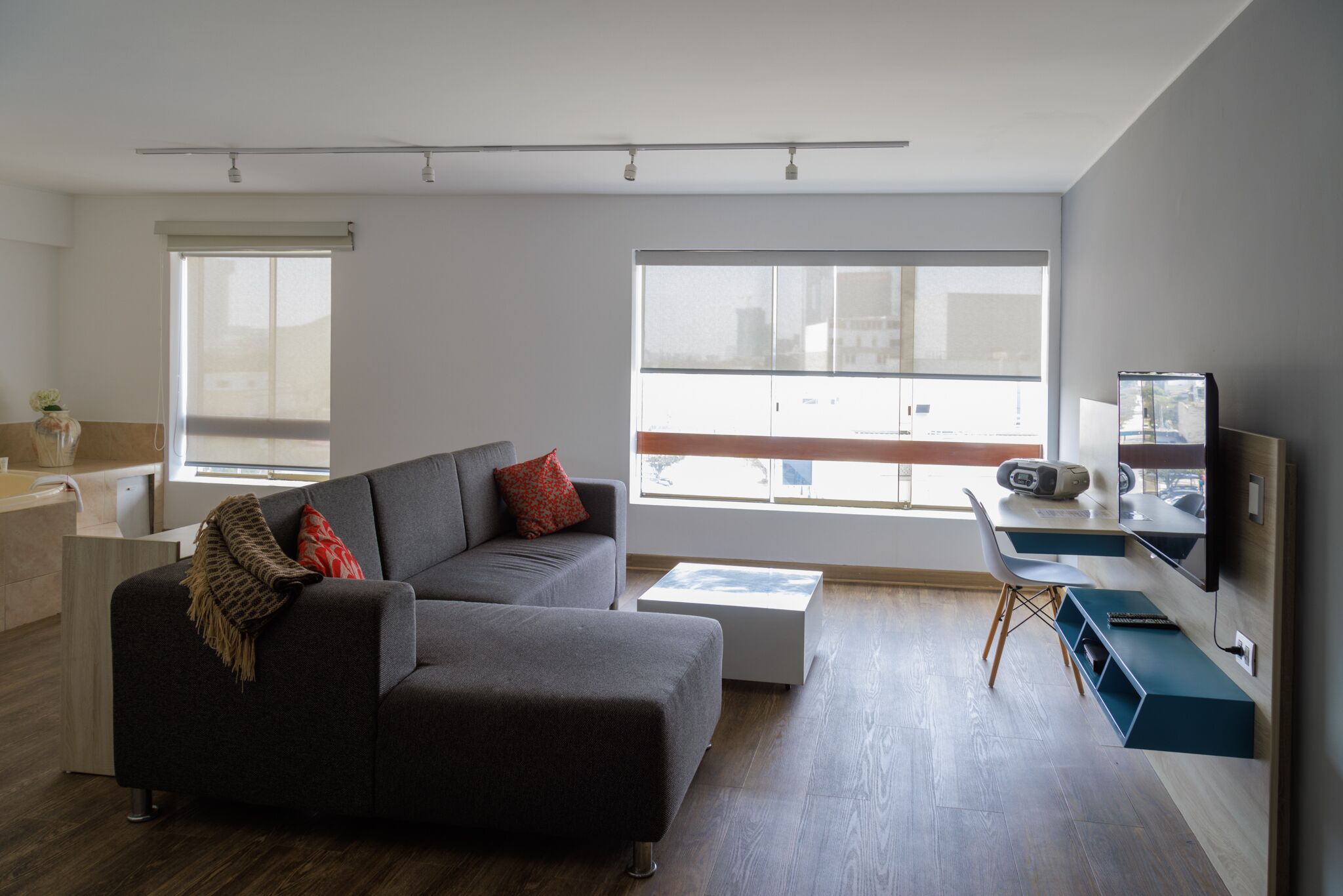 premium suite, 1 bedroom, hot tub | private spa tub