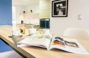 Daunenbettdecken, Zimmersafe, Schreibtisch, Verdunkelungsvorhänge