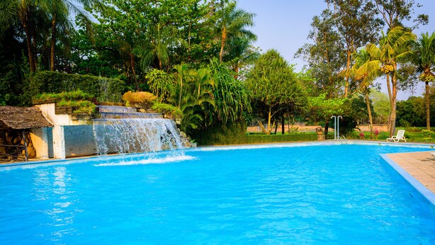 House | Kolam renang