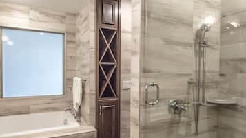 Suite (Harriet) | Badezimmer
