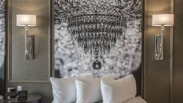 Chambre Deluxe, 2 grands lits | Literie de qualité supérieure, minibar, coffres-forts dans les chambres