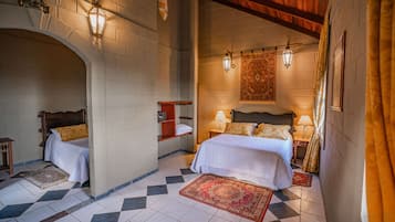 Suíte (Master) | Frigobar, cofres nos quartos, individualmente decorados