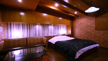 Standard Double Room, Smoking