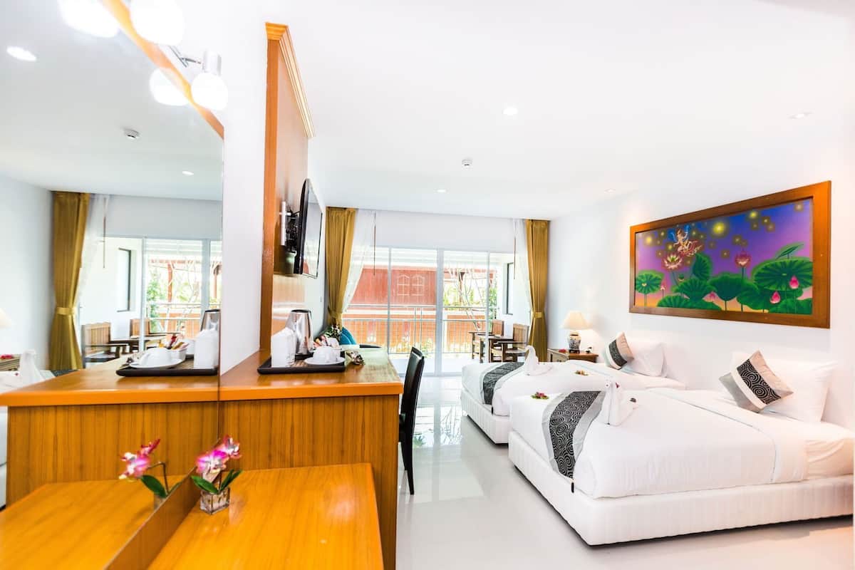 In-room safe, desk, blackout curtains, rollaway beds