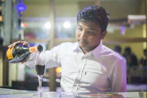 Bar (en la propiedad)