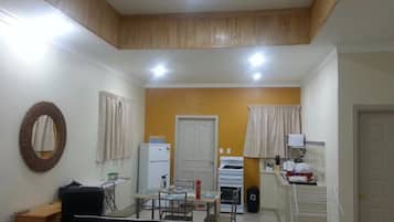 2 habitaciones, ropa de cama de alta calidad y escritorio
