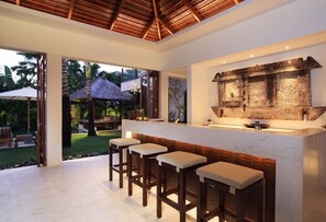 Villa, 5 Bedrooms, Private Pool | 1 bedroom, premium bedding, minibar, in-room safe - Villa Suar Drupadi (Seminyak)