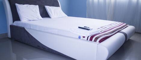 6 chambres, literie de qualité supérieure, couette en duvet d'oie