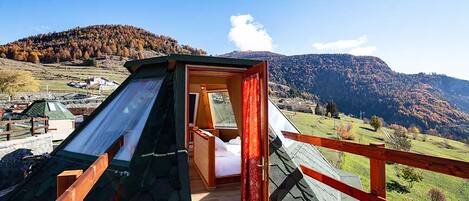 Suite, Hot Tub | Mountain view