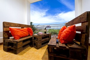 Apartamento, 2 quartos | Sacada