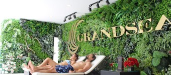 Grand Sea Hotel
