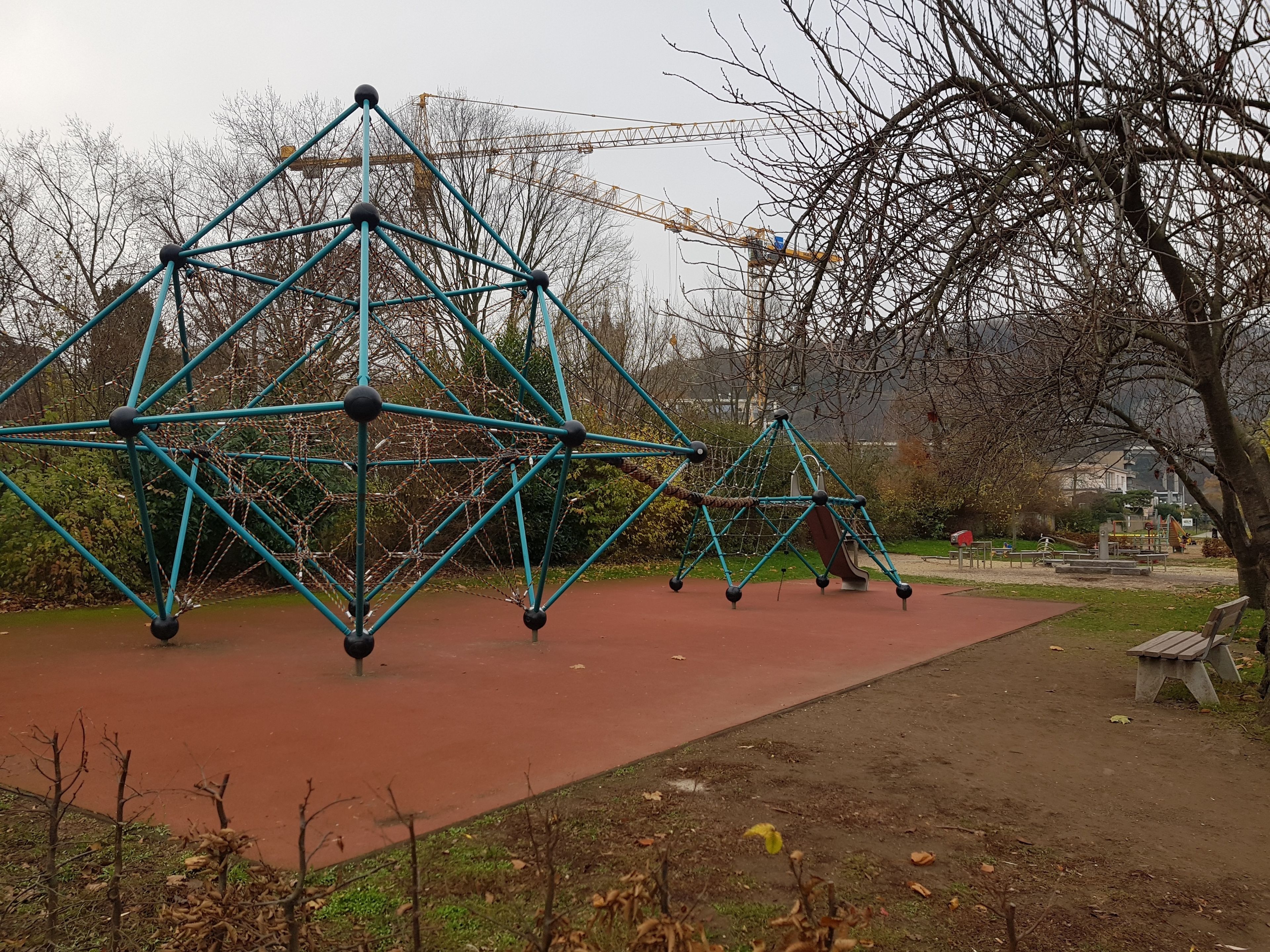 children’s play area – outdoor