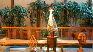 Lobby sitting area - d'Batoe Boutique Hotel (Bandung)