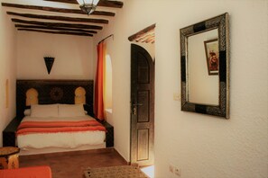 Doppelzimmer (Dounia)