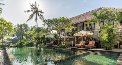 Radha Phala Resort & Spa