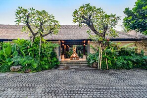 Lobby - Radha Phala Resort & Spa (Ubud)