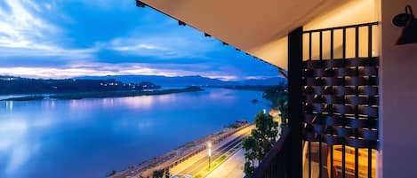 Quang cảnh từ phòng