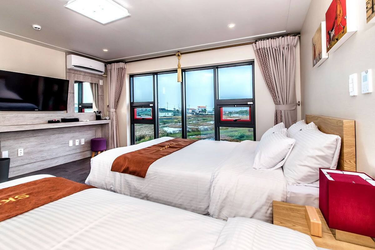 standard twin room | free wifi