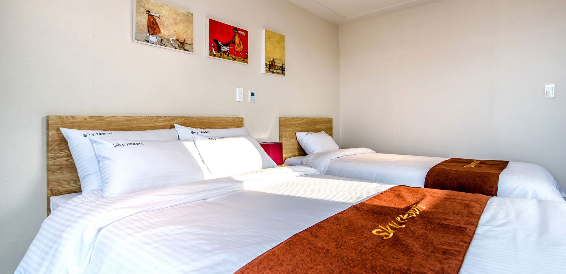 standard twin room | free wifi