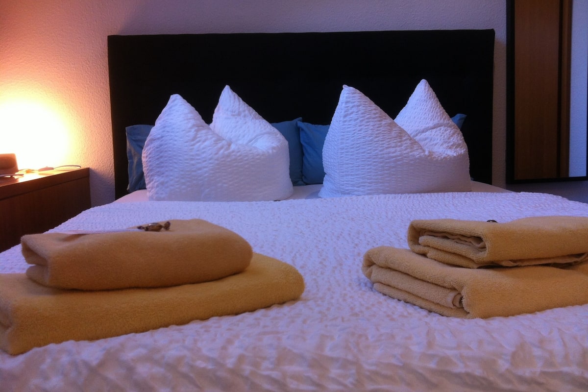 Double Room, Private Bathroom (Kleines)