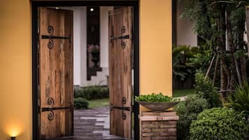 Entrada de la propiedad