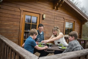 Chalet | Terrace/patio - Saplinbrae Hotel and Lodges (Peterhead)