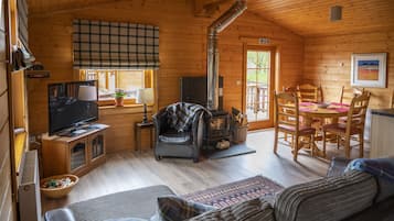 Chalet | 1 bedroom, Egyptian cotton sheets, premium bedding, pillowtop beds