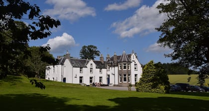 Saplinbrae Hotel and Lodges