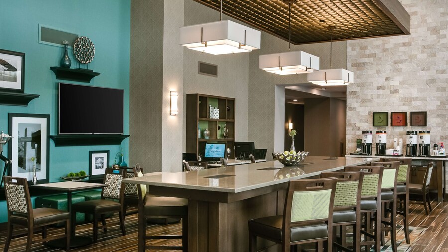 Hampton Inn & Suites Mason City