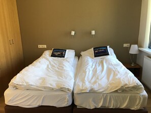 Chambres insonorisées, draps fournis