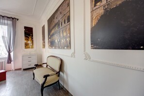 Suite | Living area - Domus 78 (Rome)