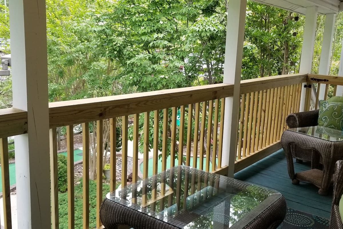 Exclusive Single Room | Balcony