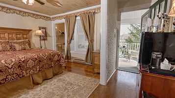 Egyptian cotton sheets, premium bedding, individually decorated