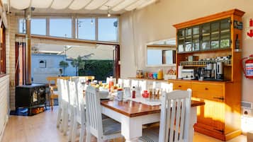 Standard Cottage | Restaurant