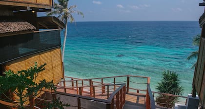 Freddies Santai Sumurtiga