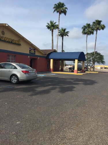 Executive Inn Mercedes