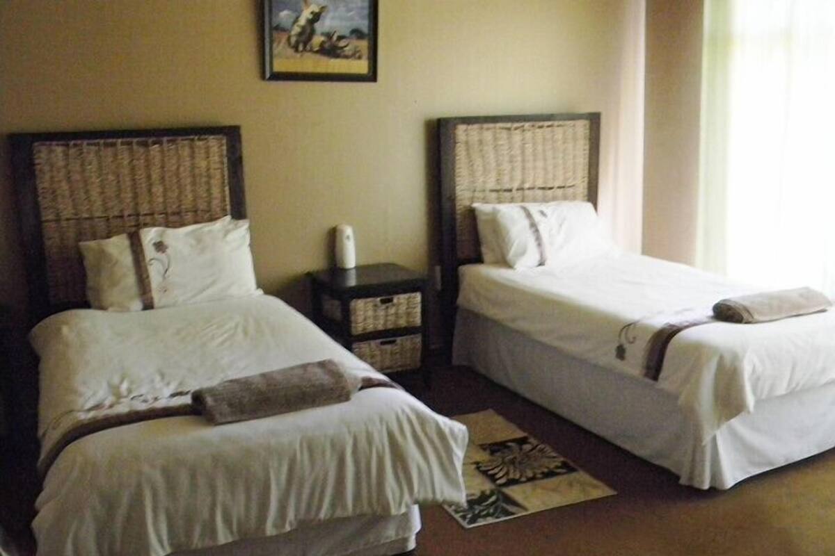 Family Room | 1 bedroom