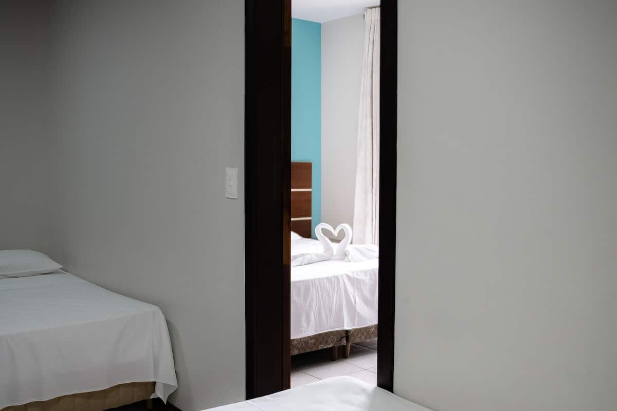 Minibar, rideaux occultants, Wi-Fi gratuit