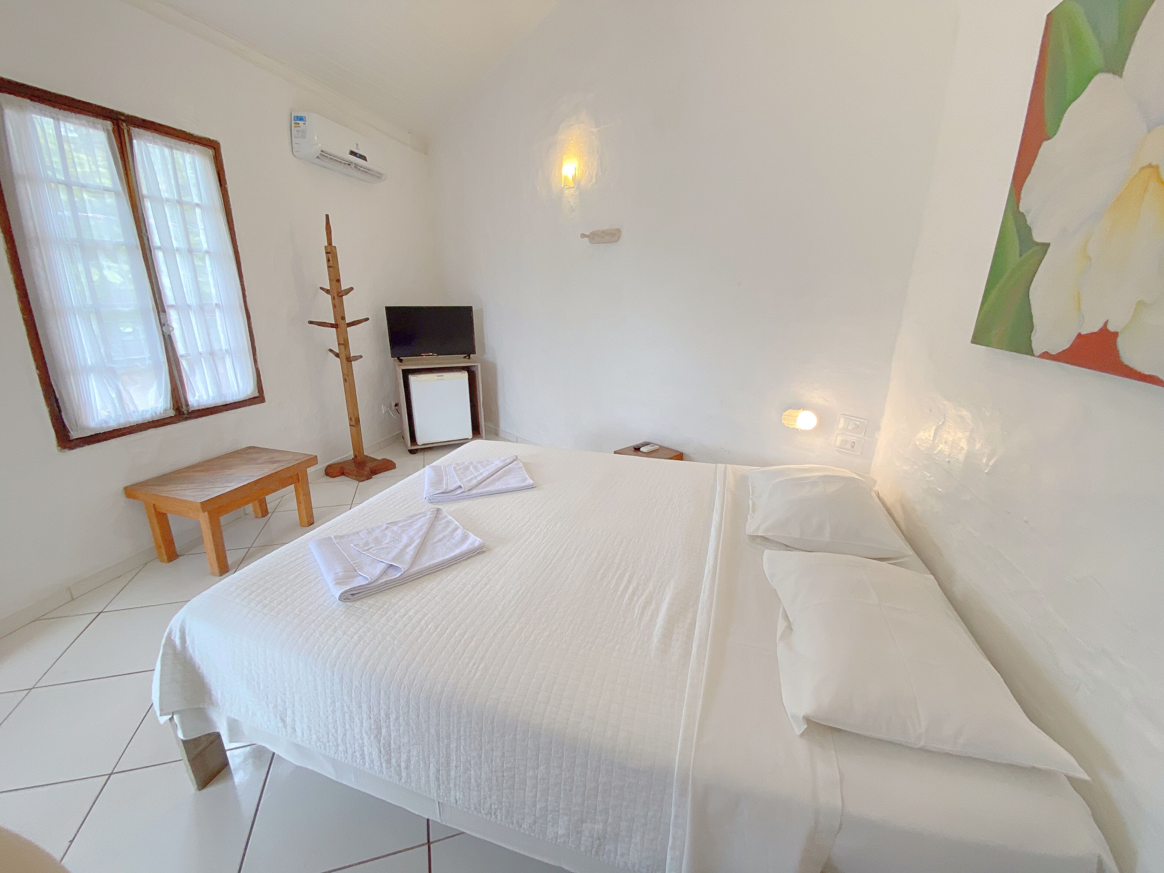 Standard Room | Free WiFi, bed sheets
