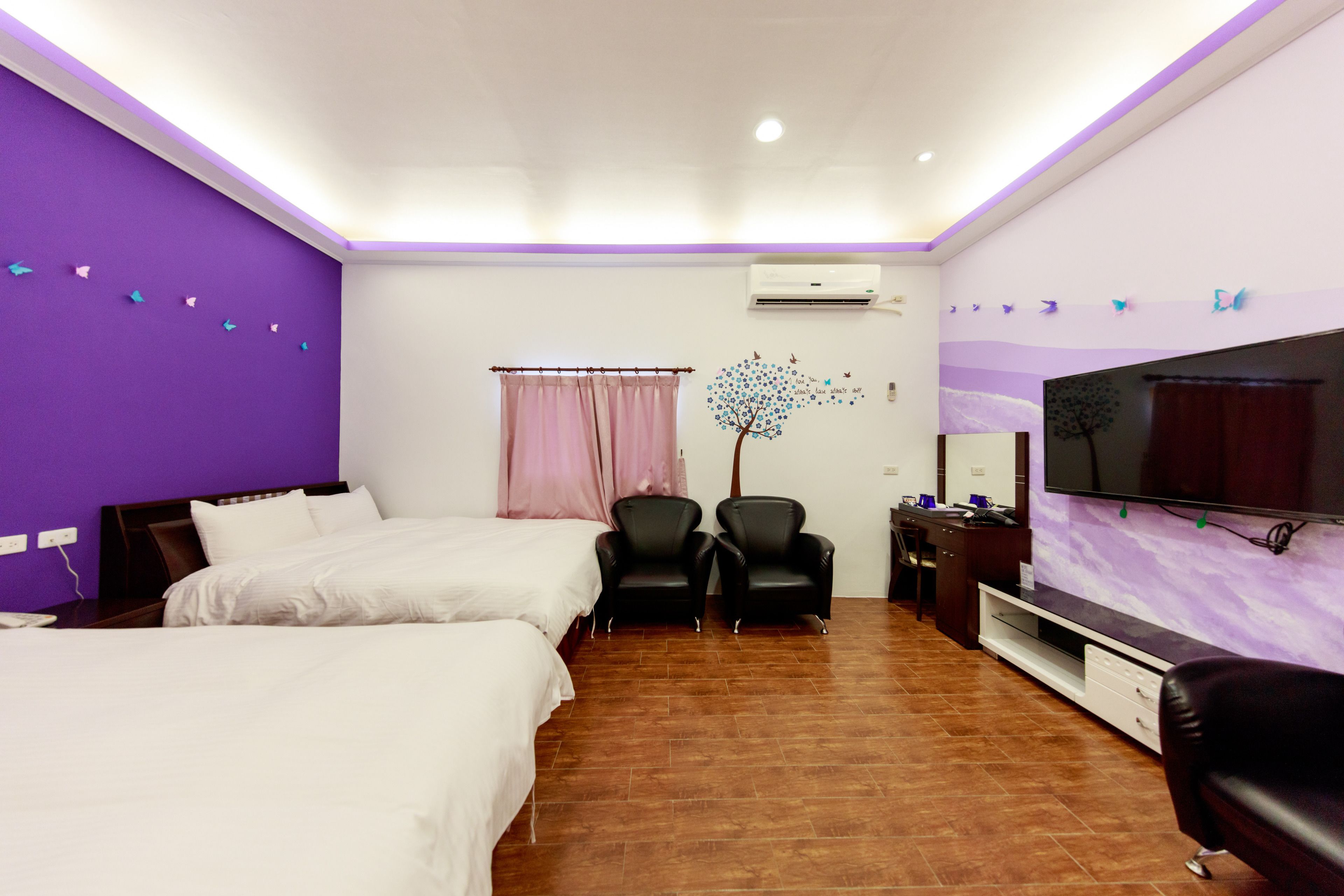 Standard Quadruple Room | Desk, WiFi (free), individually decorated