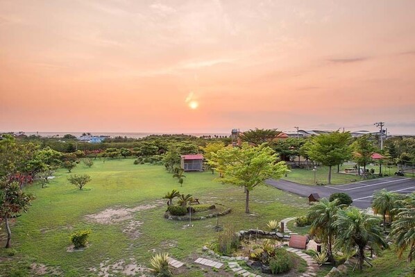 الإطلالة من المنشأة