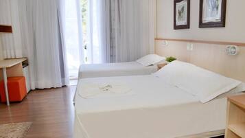 Deluxe Triple Room | Free WiFi