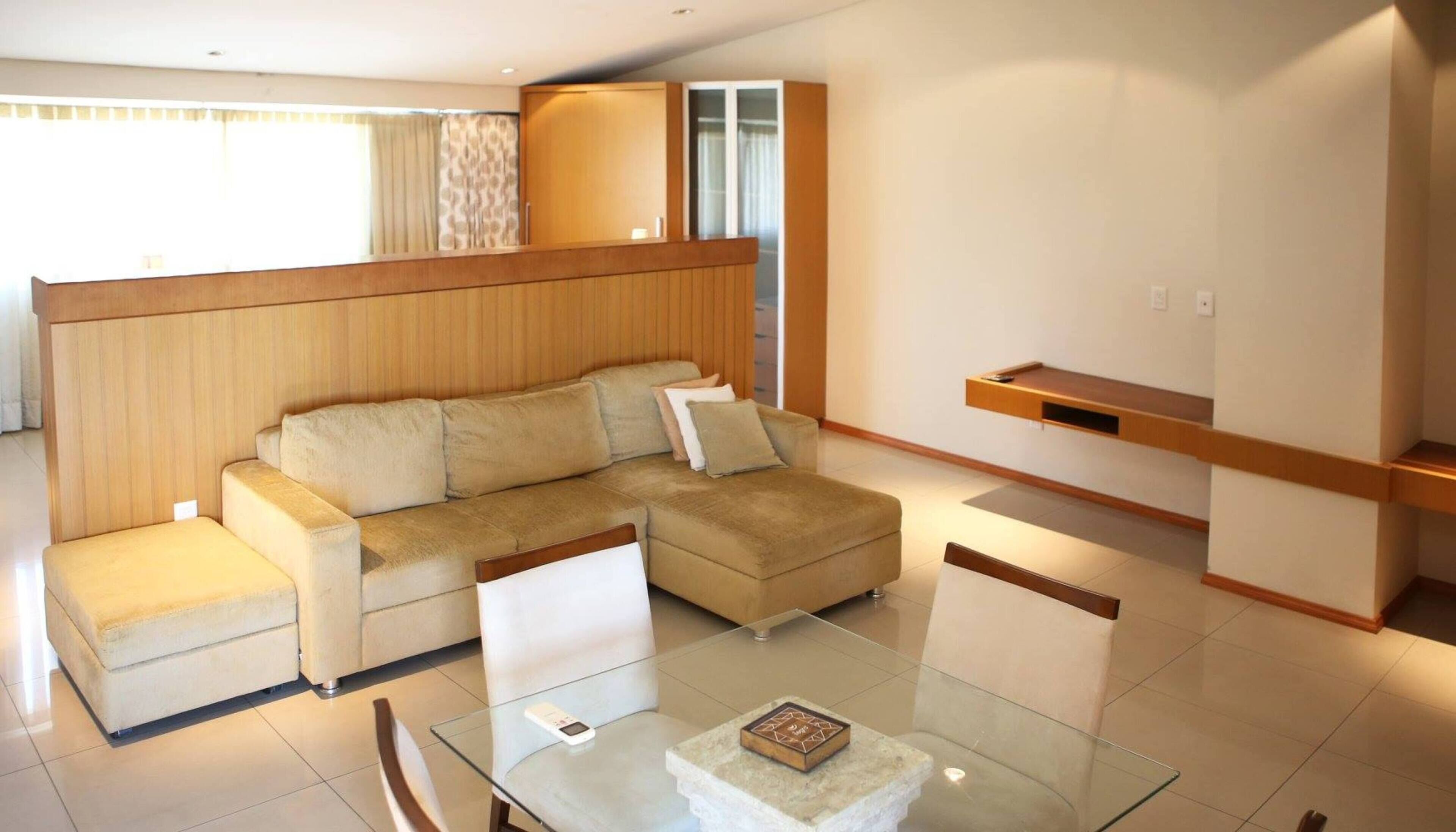 Suite Master, Banheira de hidromassagem | Área de estar | TV LCD 32 polegadas com canais a cabo, TV