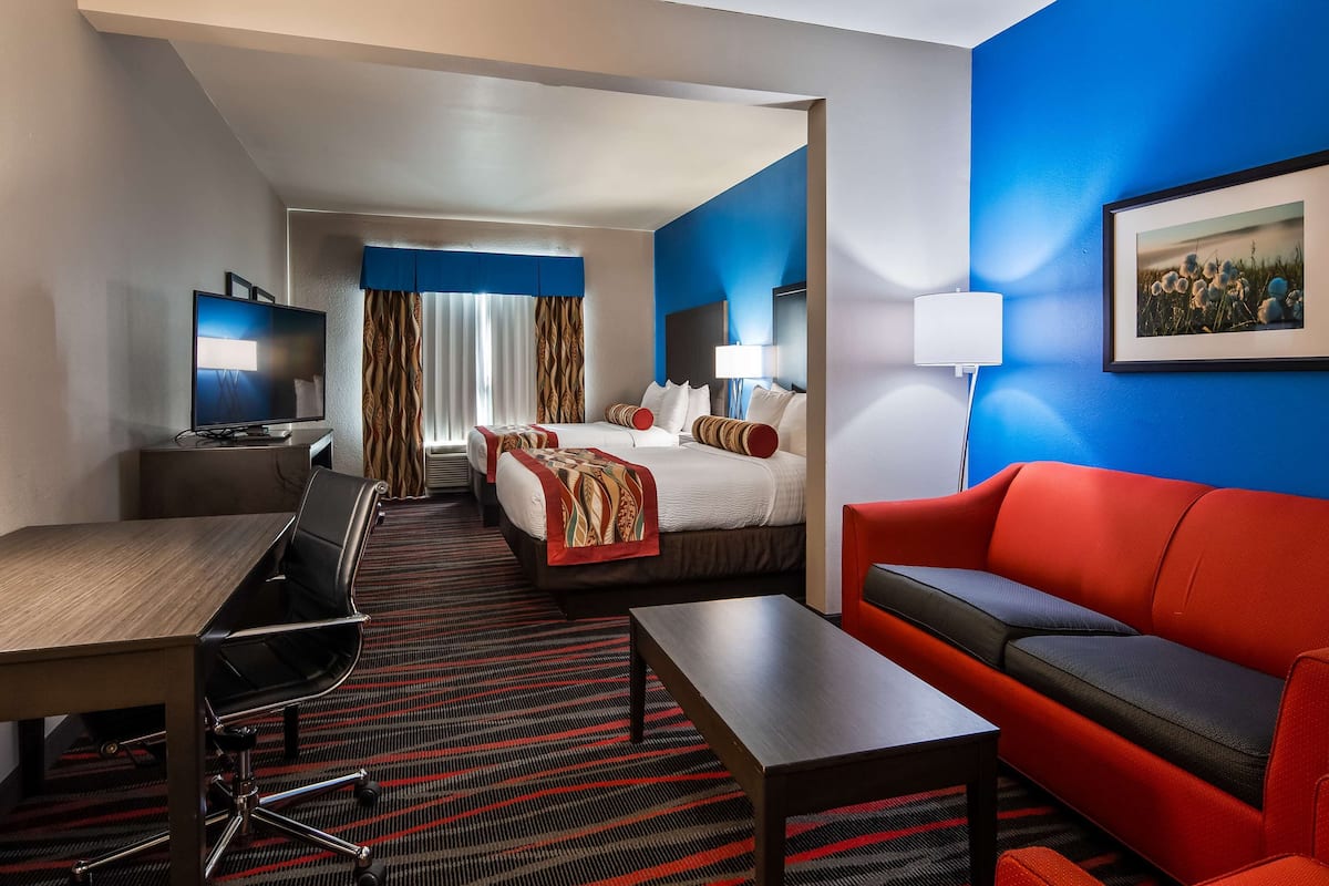 1 bedroom, premium bedding, pillow-top beds, in-room safe