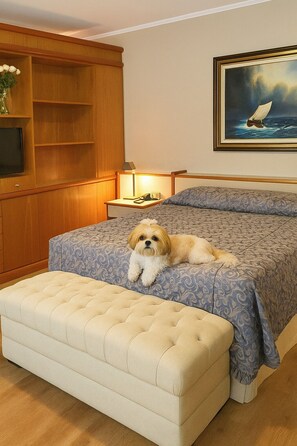 Pet-friendly amenities
