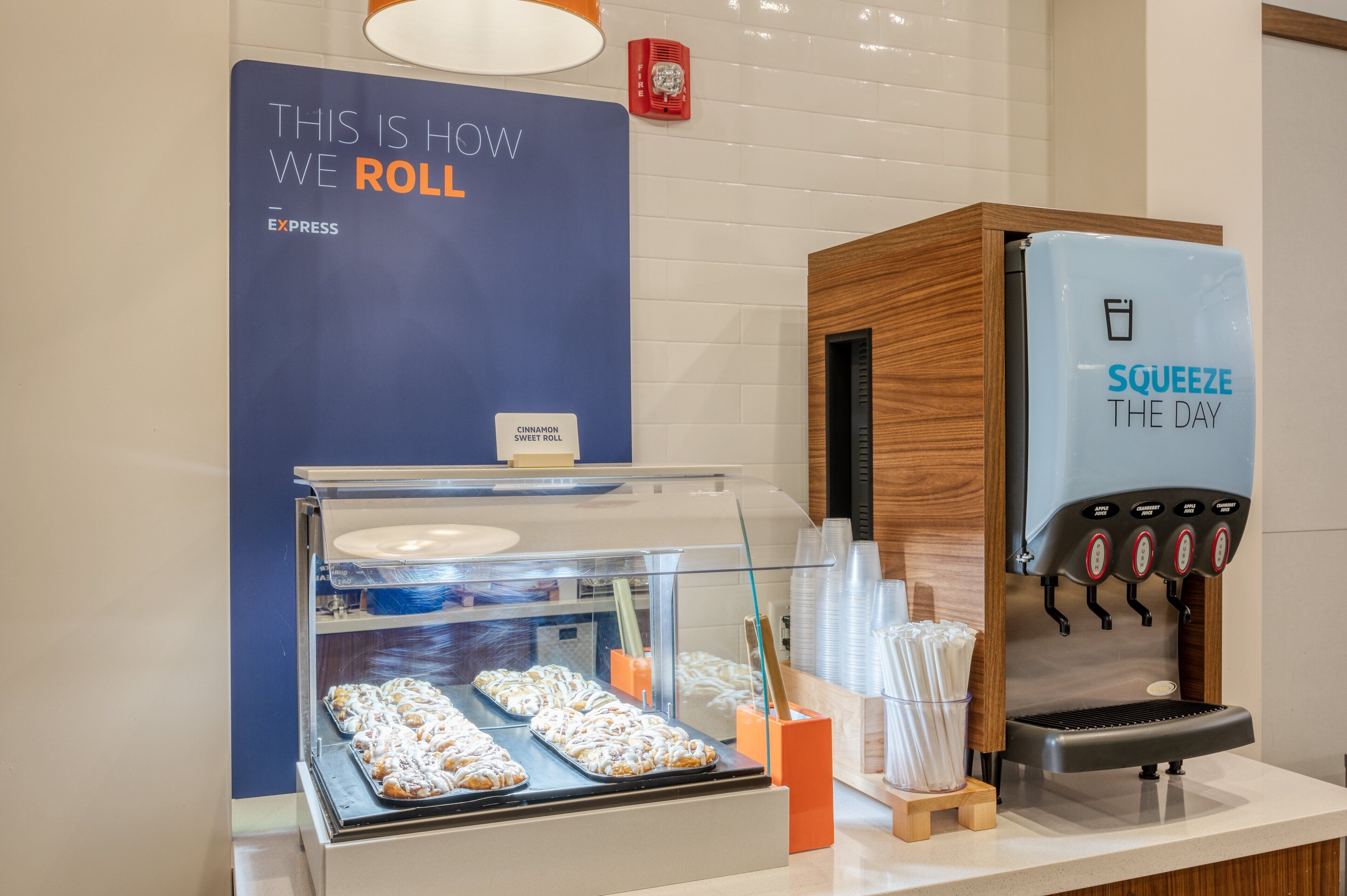 free daily continental breakfast