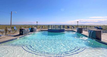 Waves Oceanfront Resort