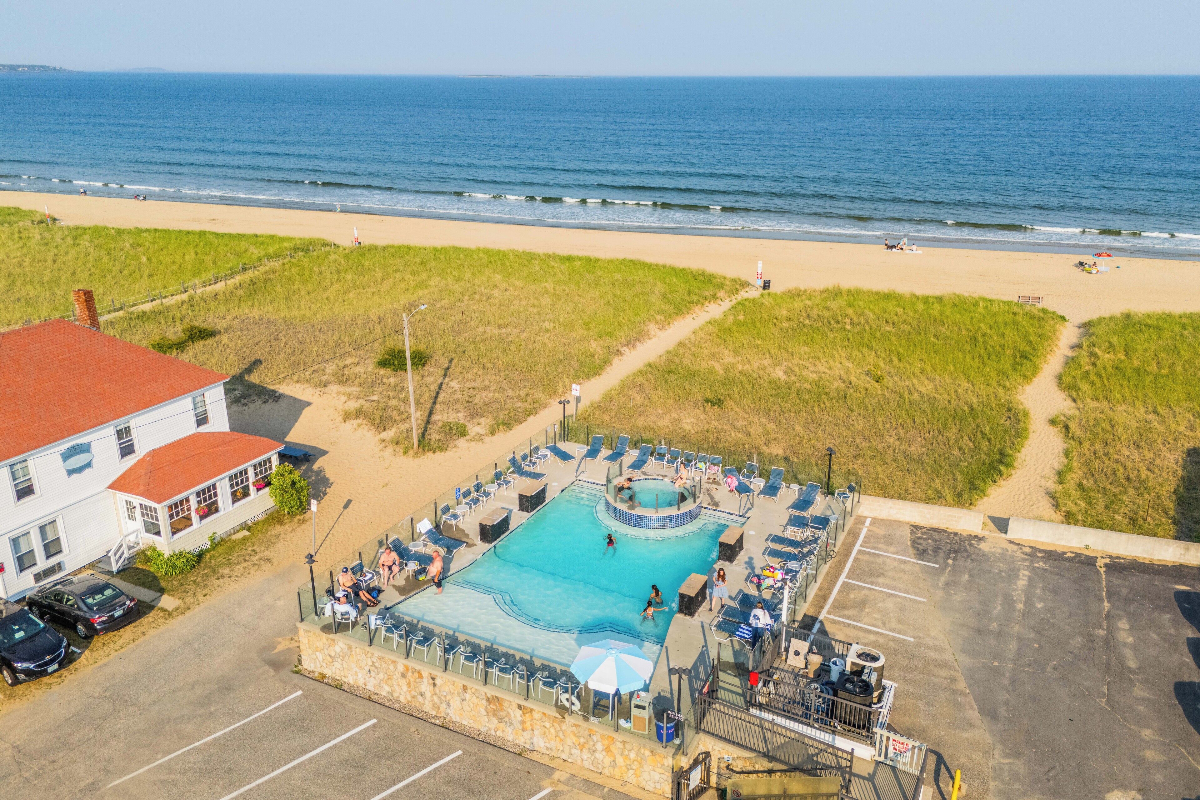 Outdoor pool, open 9 AM to 10 PM, sun loungers
