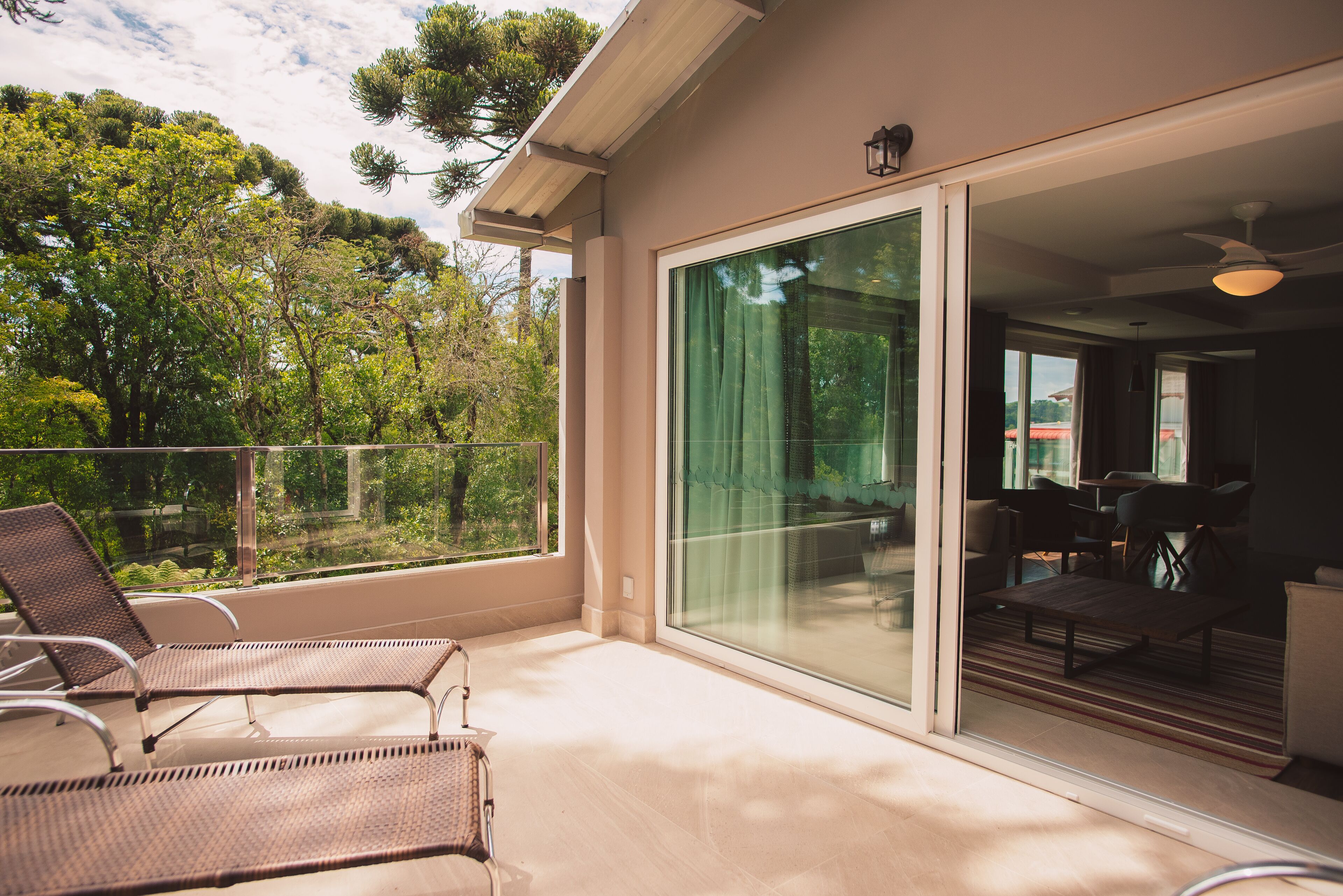 Exclusive Studio Suite, Garden View | 1 bedroom, minibar, in-room safe, desk