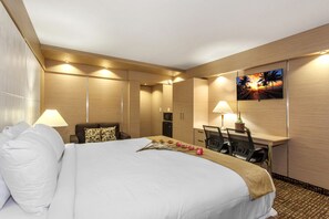 Egyptian cotton sheets, hypo-allergenic bedding, down duvets - Ocean Beach Club Hotel (Fort Lauderdale)